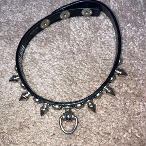 Hot topic goth spike choker
